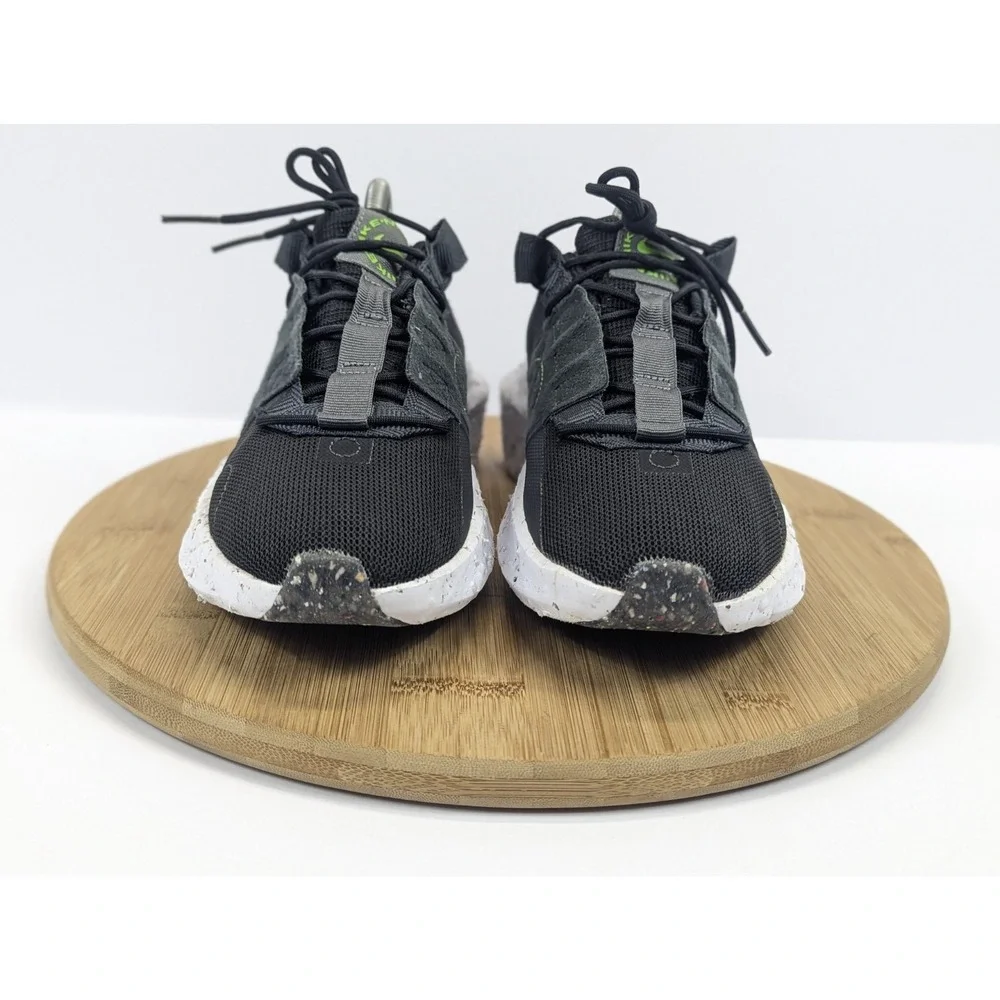 Nike very lightweight